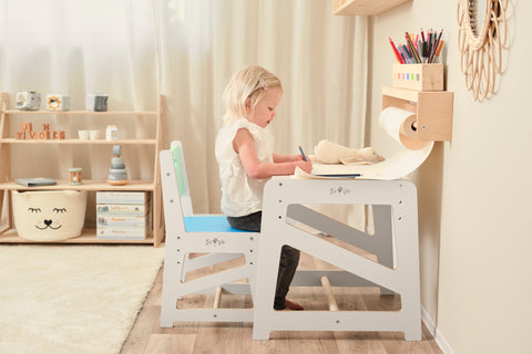 Dětský rostoucí stůl a židličky MDF