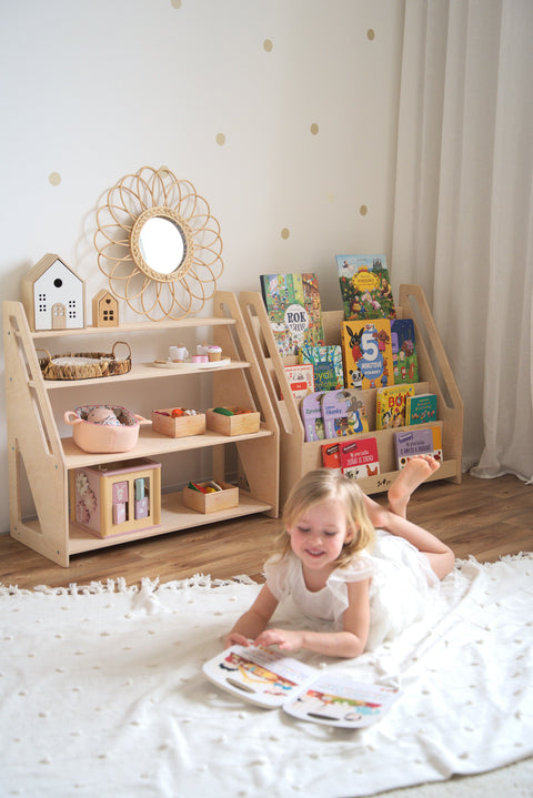 Montessori knihovna + regál – zvýhodněný set