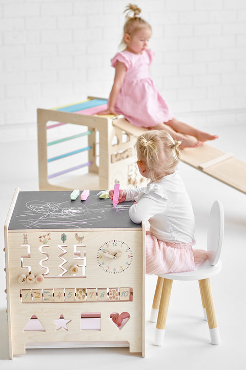 Montessori kostka 10v1